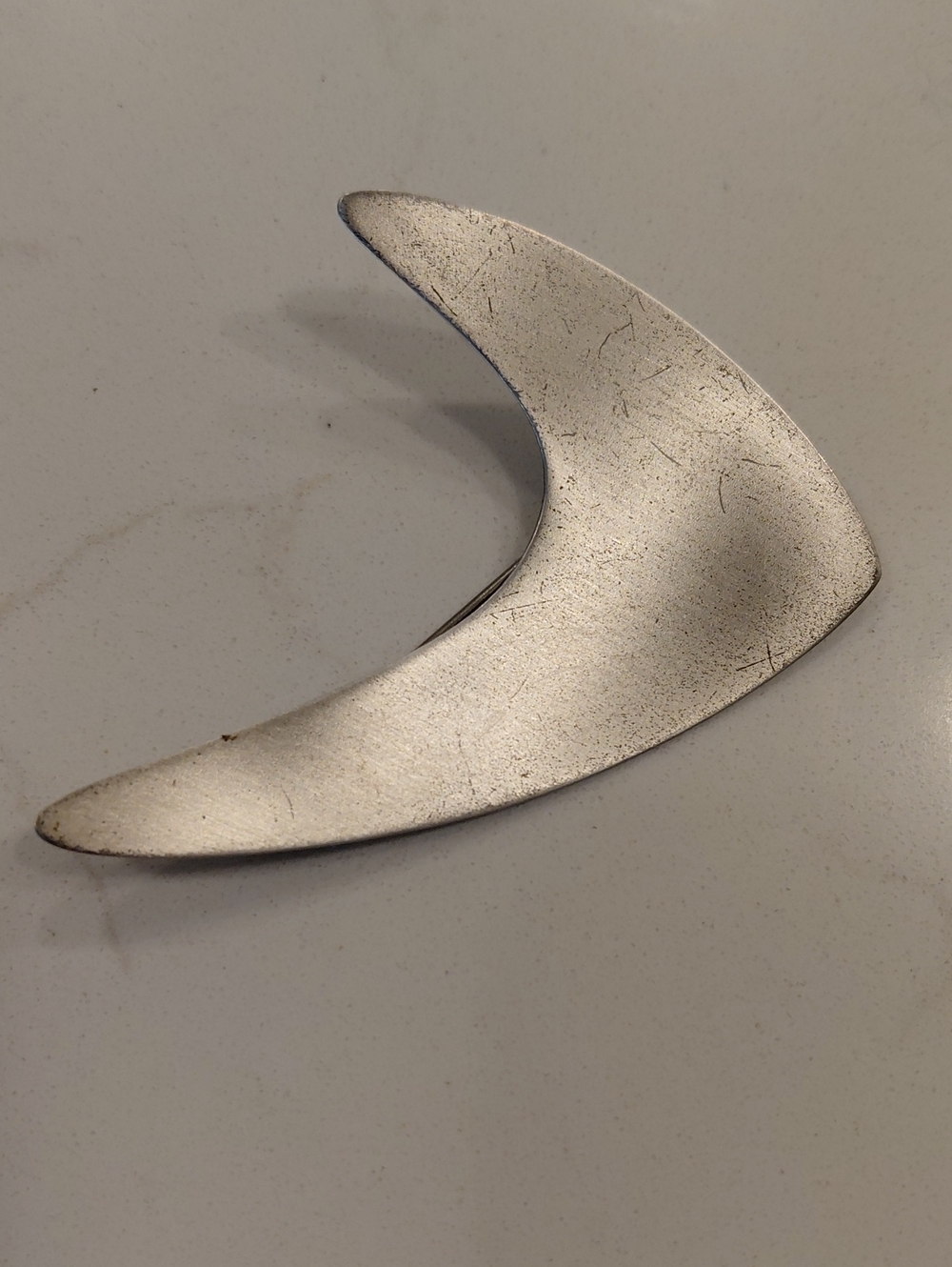 VINTAGE Danecraft Sterling Silver Boomerang Brooch - Modernist Style Pin..EUC
